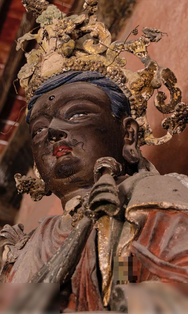 为什么？龙兴寺这抹残阳，胜却后世万笔描金