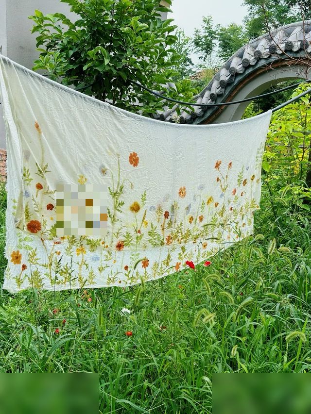 用植物拓染把夏天留住