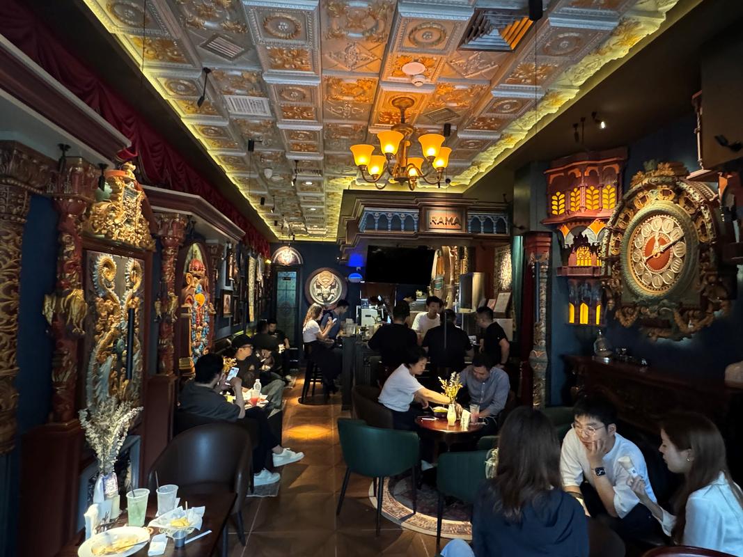 海伦司小酒馆（欢乐港店）